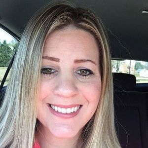 Meet your Posher, Lindsey